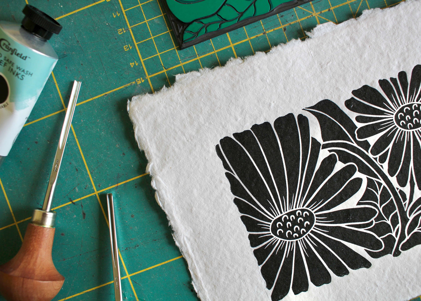 Garden Daisy Flower Linocut | Handprinted A5 Art Print on Cotton Rag Paper