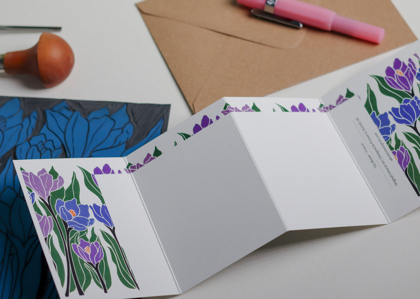 Joy Bloom Crocus Garland Card | Single Card & Envelope