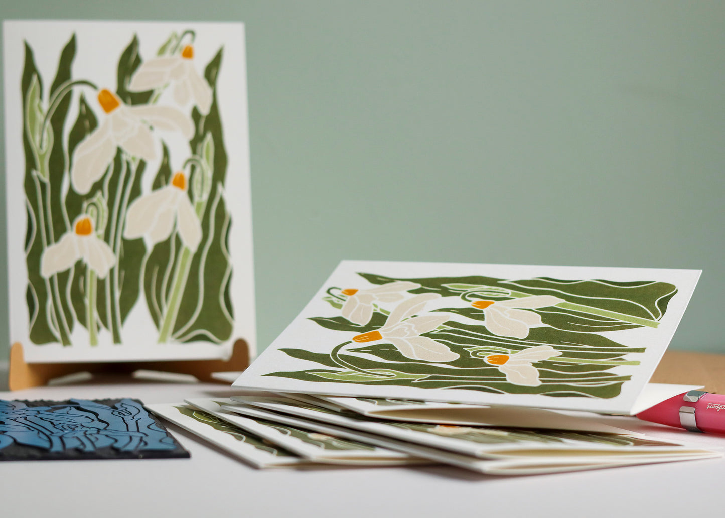 Snowdrops in the Garden | Set of 8 Notecards & Envelopes