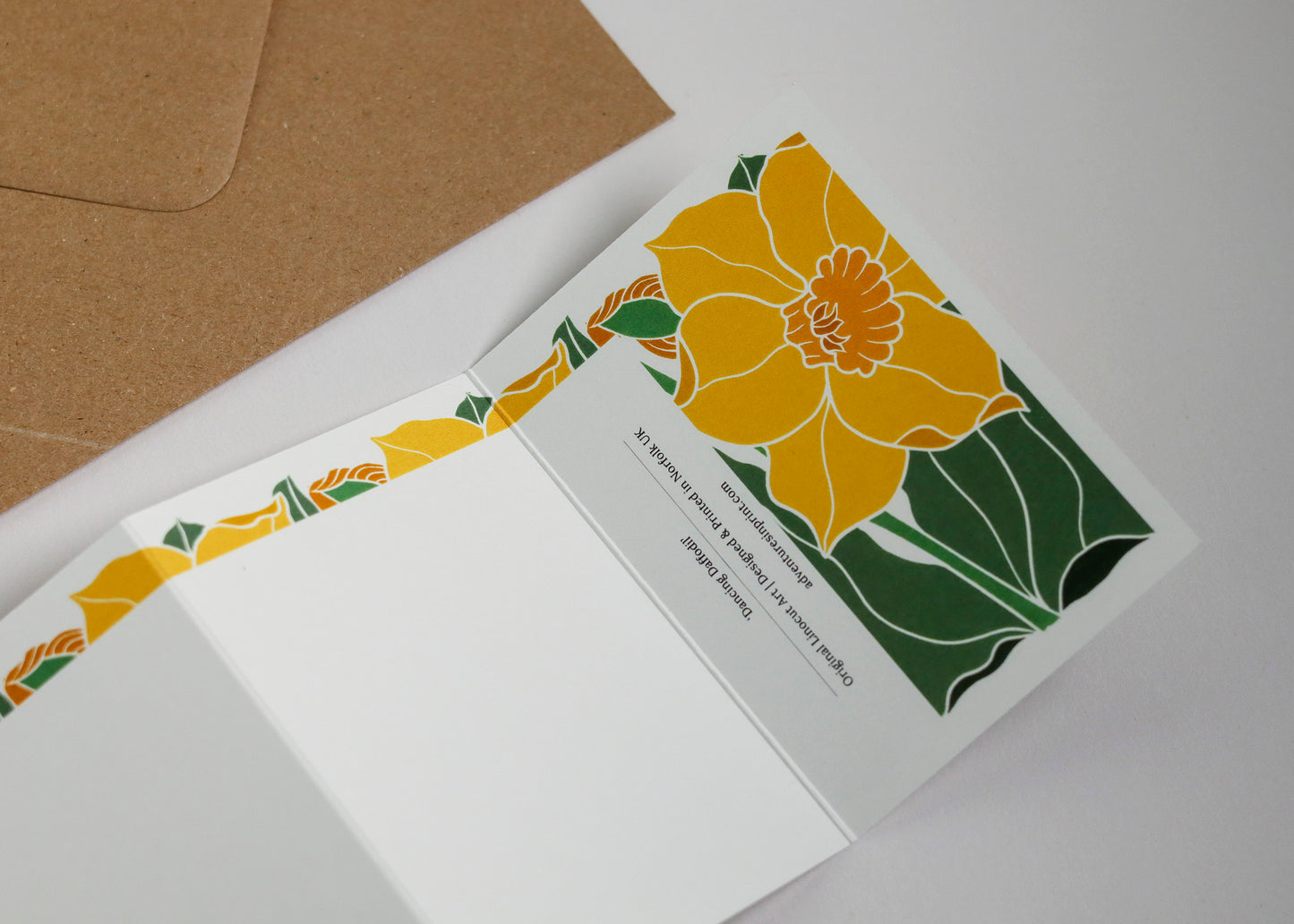 Dancing Daffodil Garland Card | Single Card & Envelope