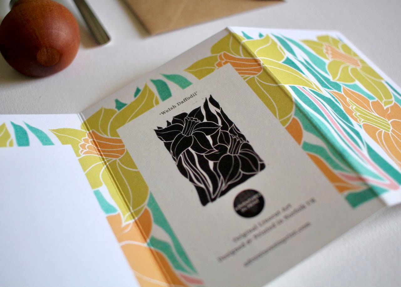 Welsh Daffodil Linocut Card - Single Concertina Card with Envelope / Lino print yellow daffodil flower greeting card / Wales National Flower