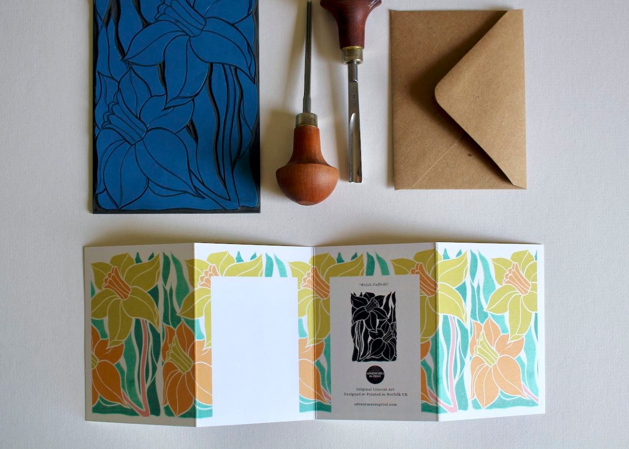 Welsh Daffodil Linocut Card - Single Concertina Card with Envelope / Lino print yellow daffodil flower greeting card / Wales National Flower
