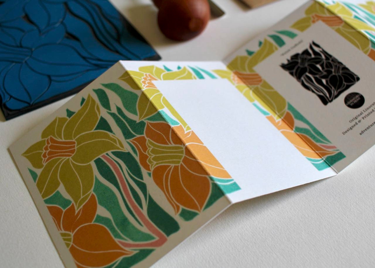 Welsh Daffodil Linocut Card - Single Concertina Card with Envelope / Lino print yellow daffodil flower greeting card / Wales National Flower