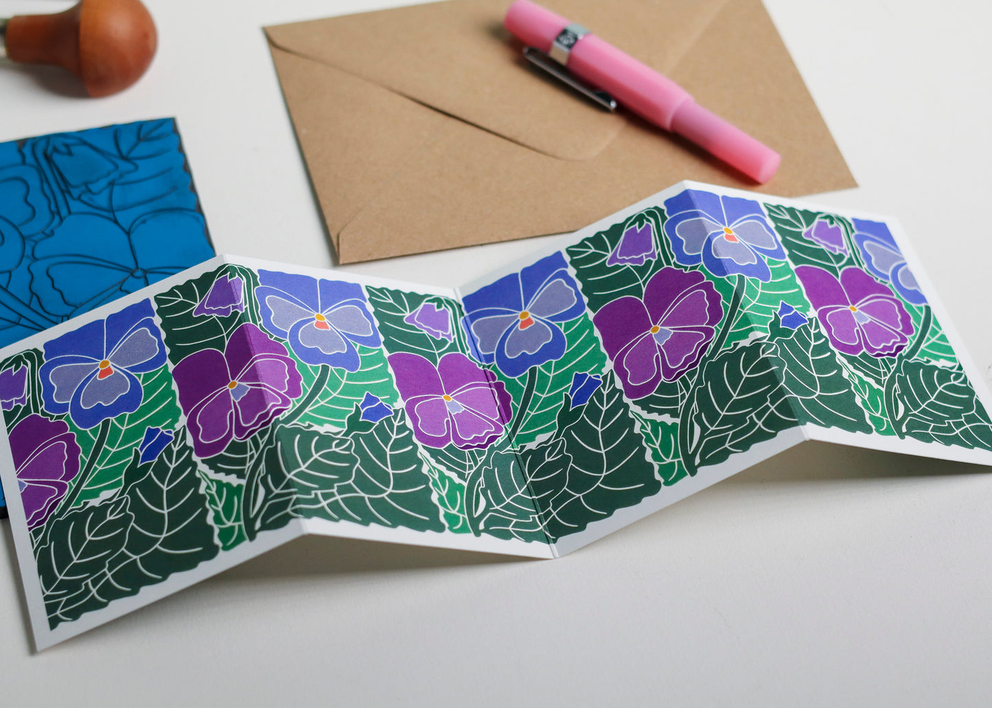 Garden Pansies Flower Garland Card | Single Card & Envelope