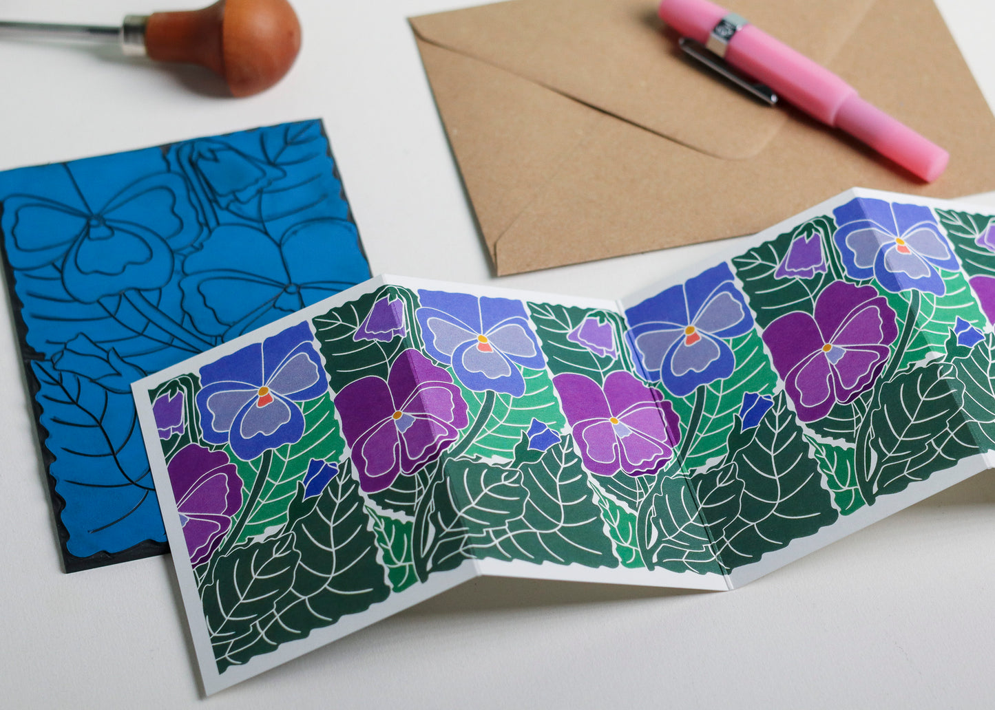 Garden Pansies Flower Garland Card | Single Card & Envelope