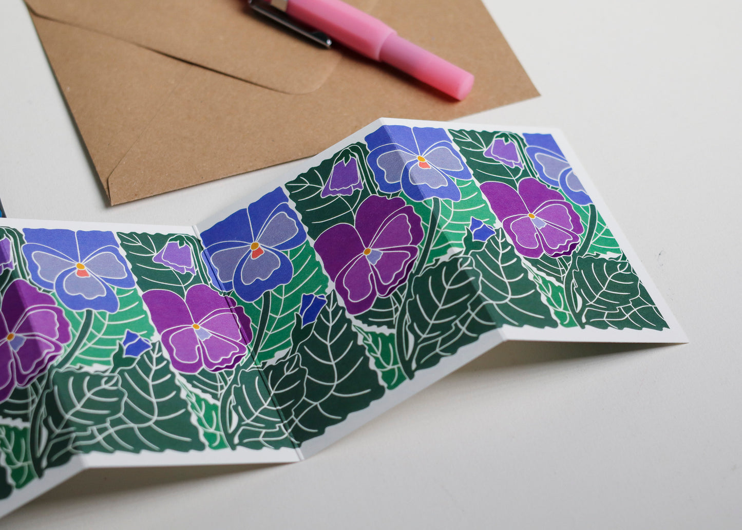 Garden Pansies Flower Garland Card | Single Card & Envelope