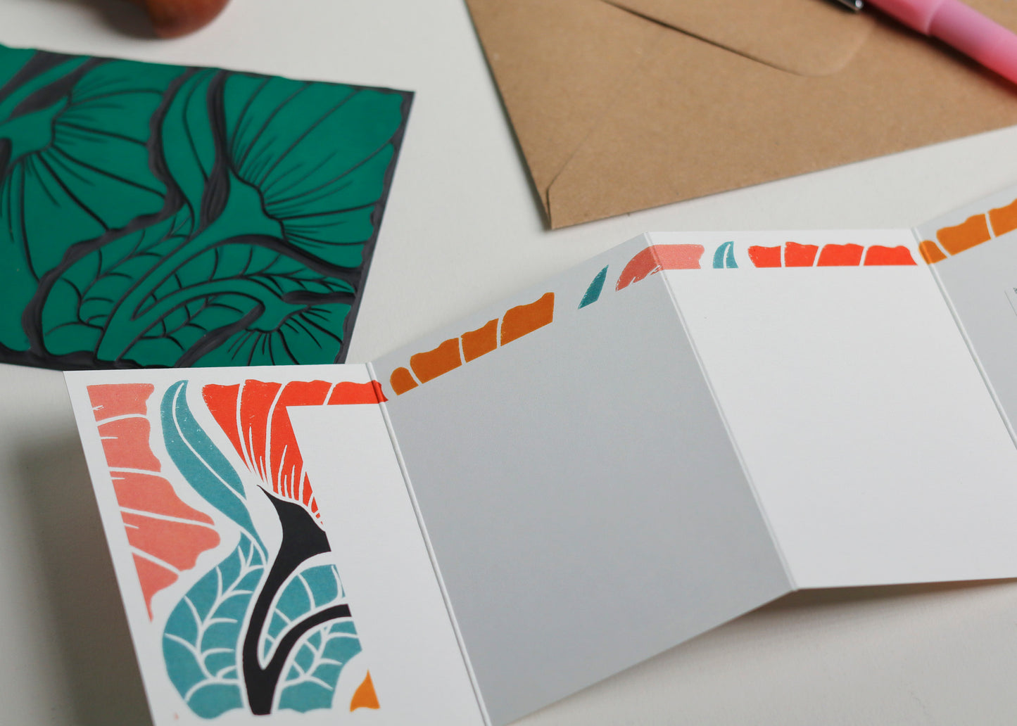 Happy Floral Garland Card | Single Card & Envelope