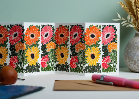 Joy Bloom Gerbera Daisy Garland Card | Single Card & Envelope