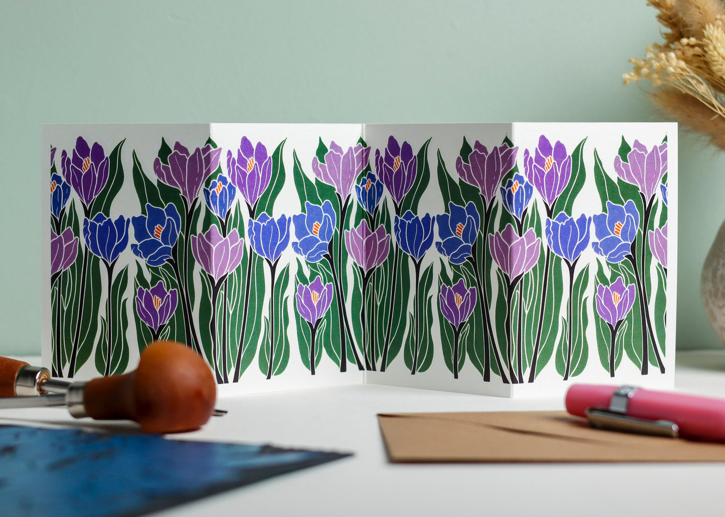 Joy Bloom Crocus Garland Card | Single Card & Envelope