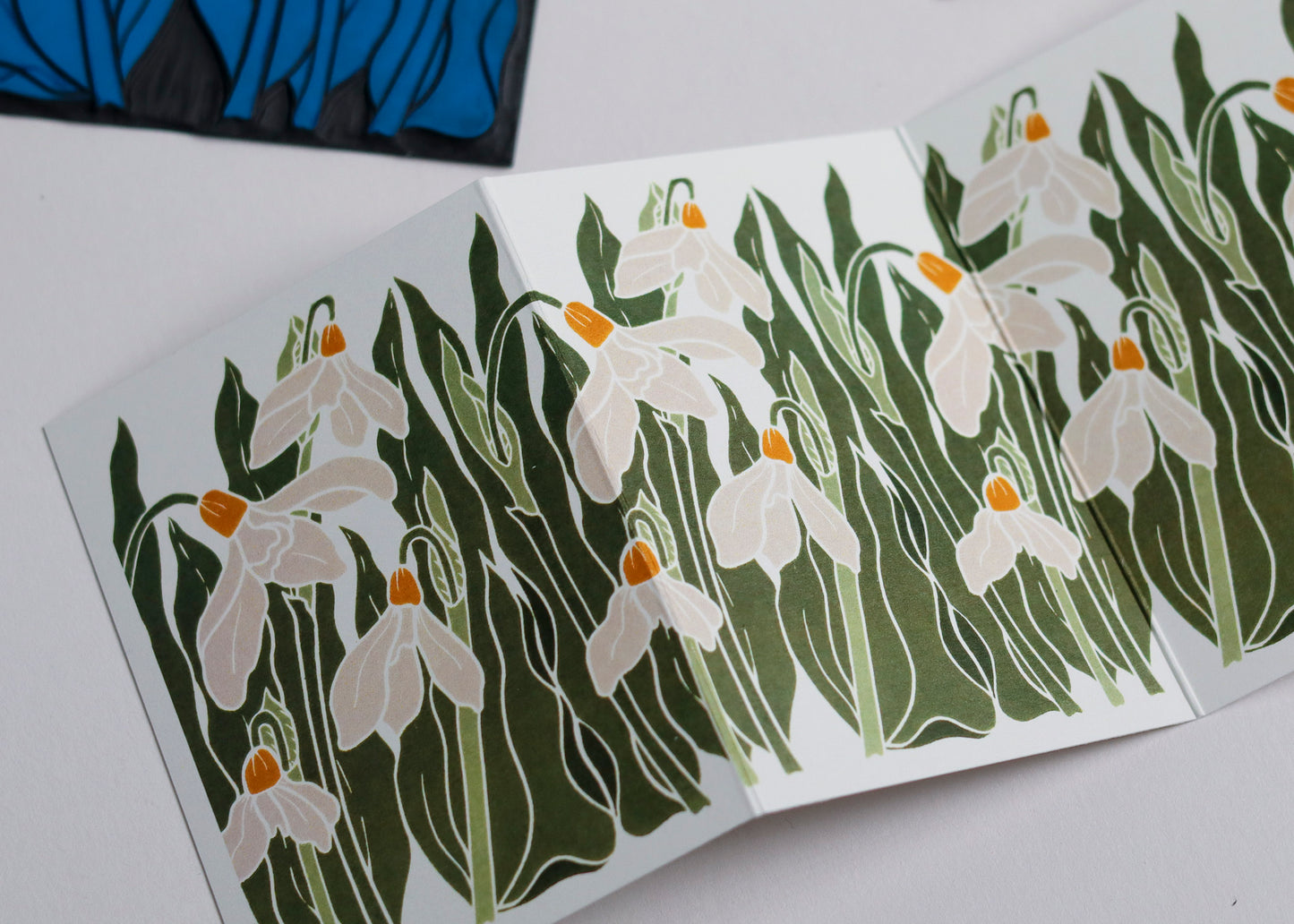 Snowdrops in the Garden Garland Card | Single Card & Envelope