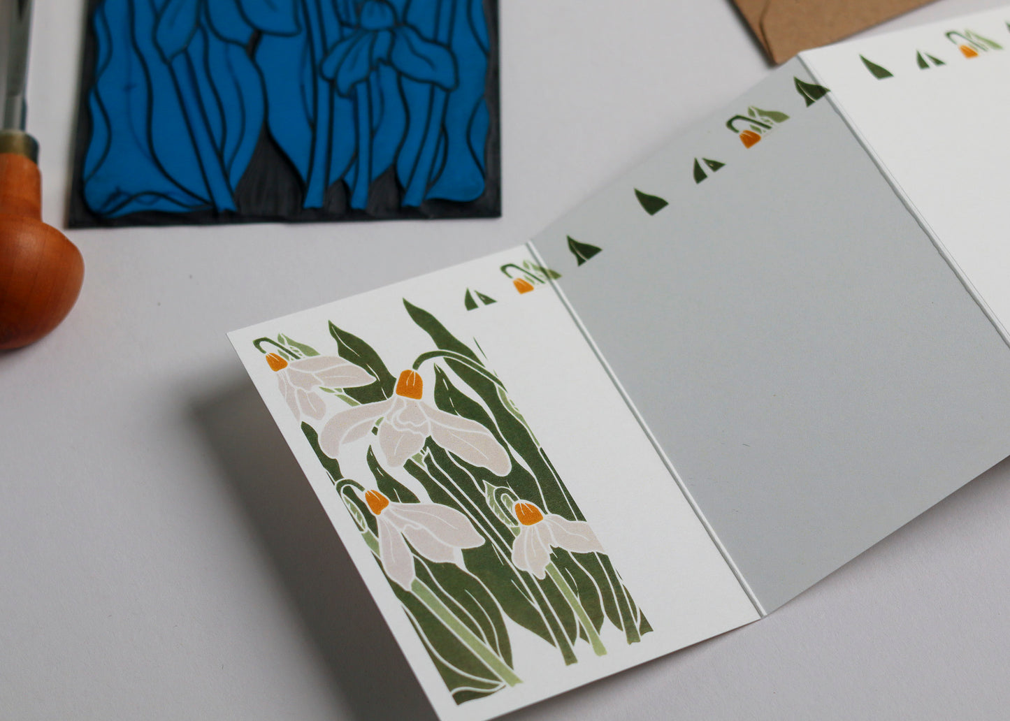 Snowdrops in the Garden Garland Card | Single Card & Envelope