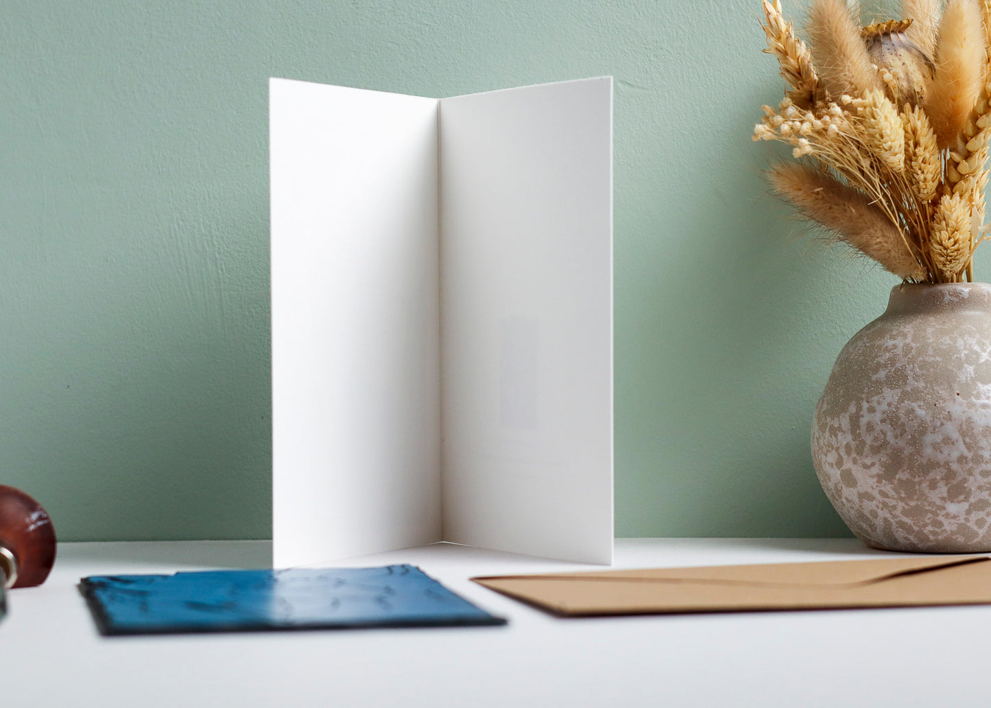 Dancing Bright Daffodil Luxury Cotton Card | Single Card & Envelope