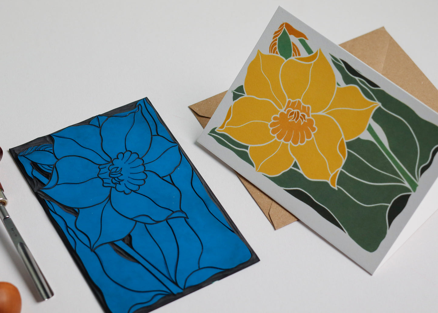 Dancing Daffodil Luxury Cotton Card | Single Card & Envelope