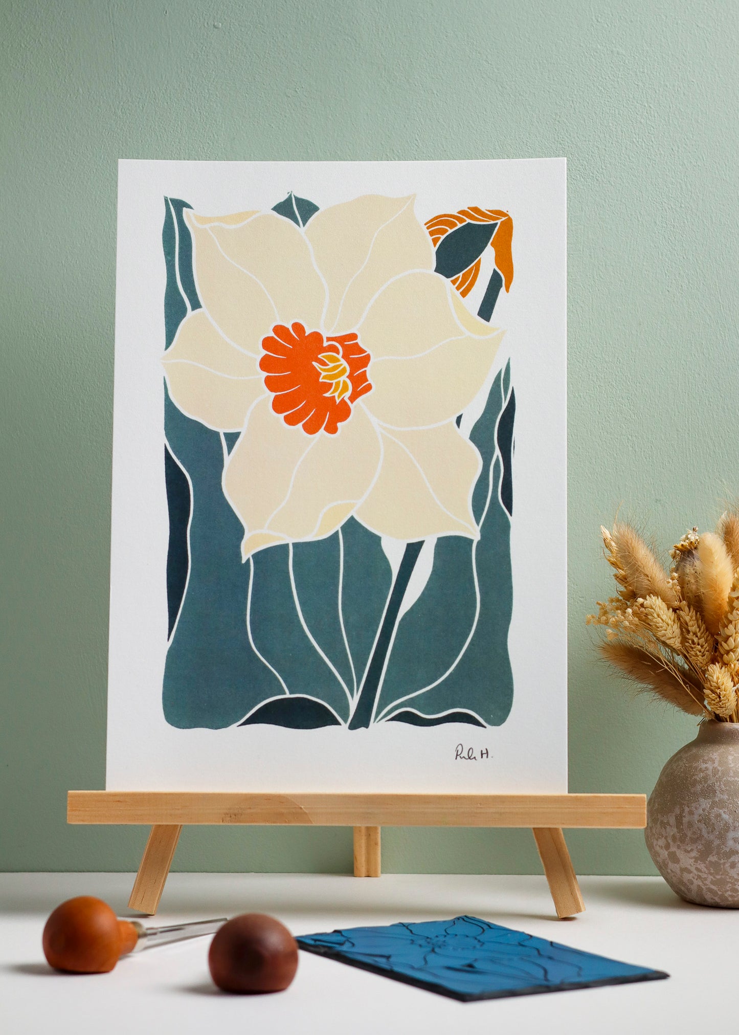 Dancing Bright Daffodil | Art Print on Cotton Paper
