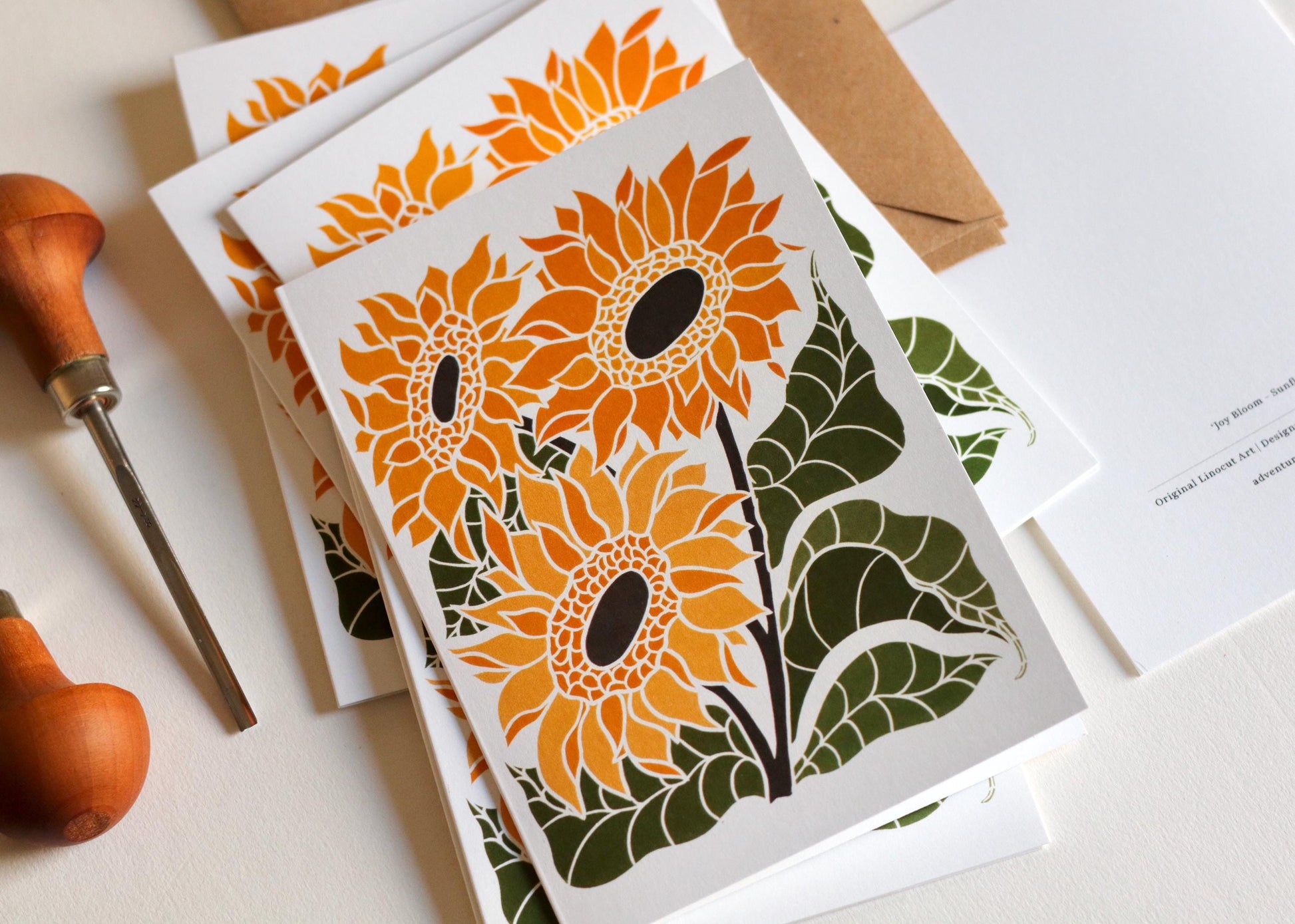 Linocut Joy Bloom Sunflowers Notecards - Set of 8 | Summer Sunflower Note Cards / Thank You Cards / Correspondence Cards & Envelopes