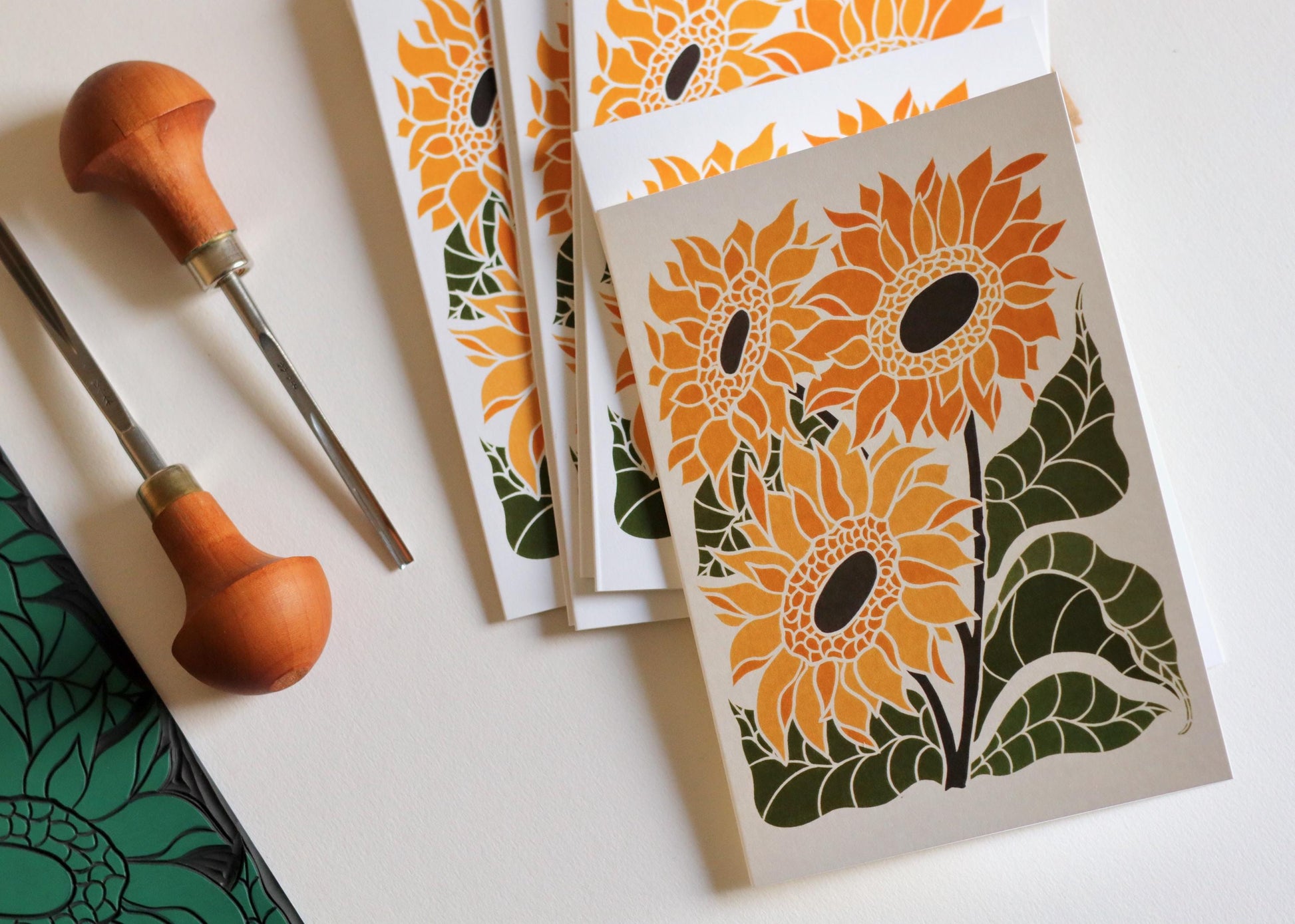 Linocut Joy Bloom Sunflowers Notecards - Set of 8 | Summer Sunflower Note Cards / Thank You Cards / Correspondence Cards & Envelopes